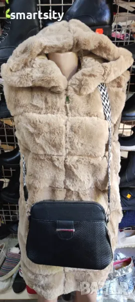 Страхотен дамски елек ., снимка 1