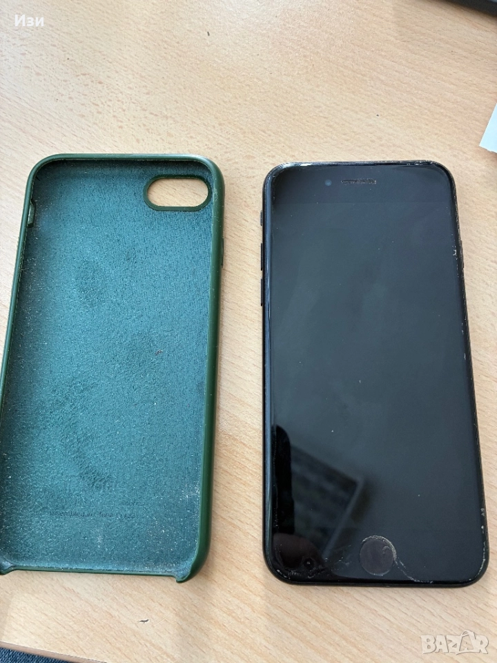 iPhone SE 2020, снимка 1