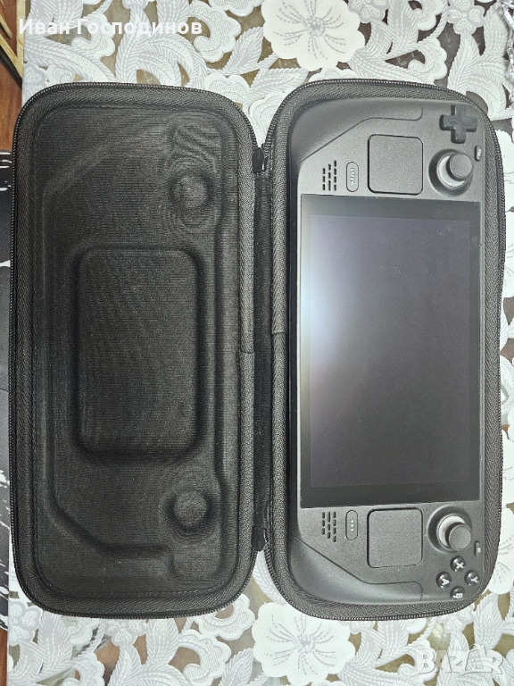 Steam Deck 64GB + Samsung Pro Plus 512GB, снимка 1