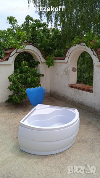 Душкабина с черен гръб и опушени врати , снимка 1