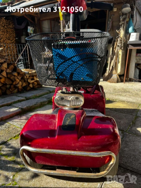 Добре поддържана с ново зарядно и нови акумулатор на една година, снимка 1