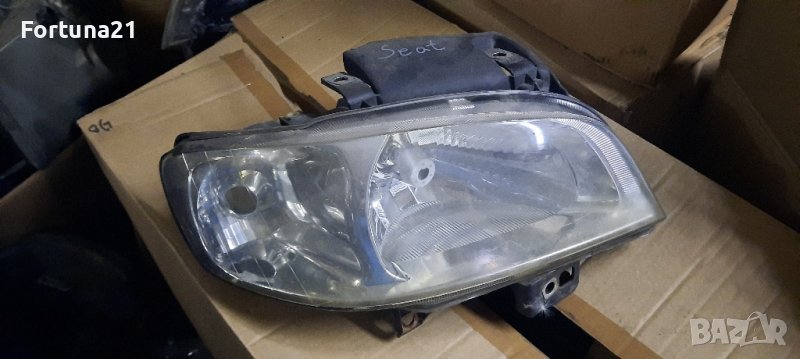 Seat Ibiza / Cordoba - оригиналем фар, снимка 1