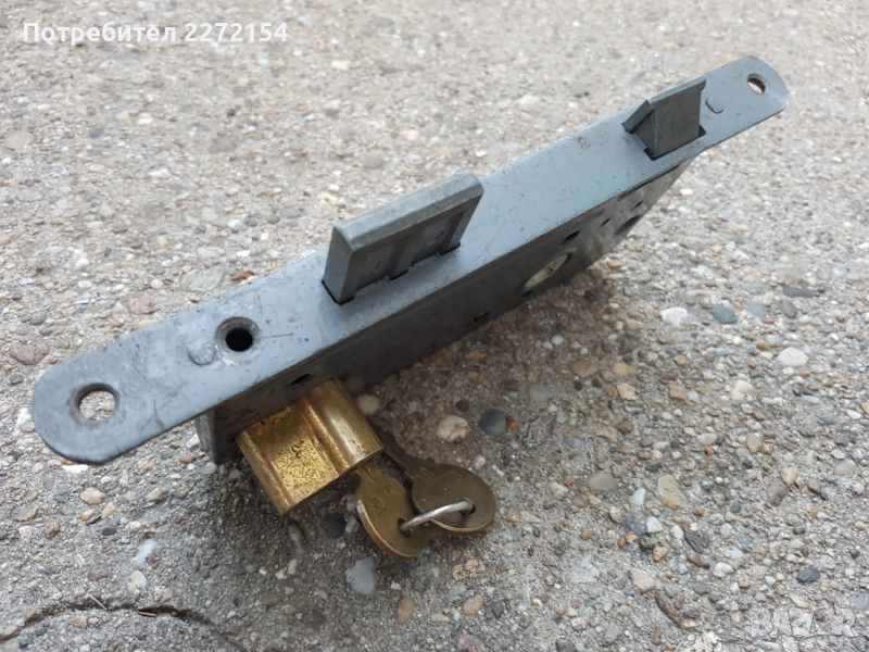 Брава с патрон с 2 ключа, снимка 1