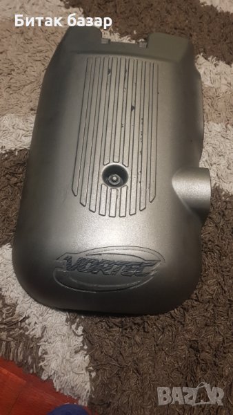 Продавам декоративен капак за двигател "Vortec"., снимка 1
