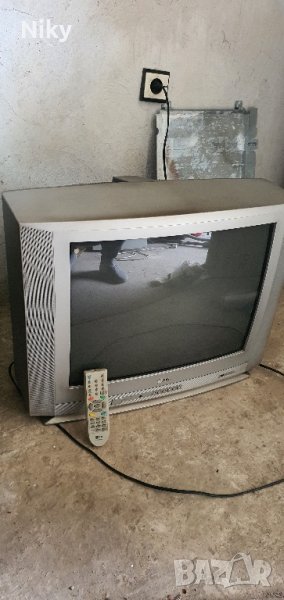 Телевизор LG с дистанционно , снимка 1