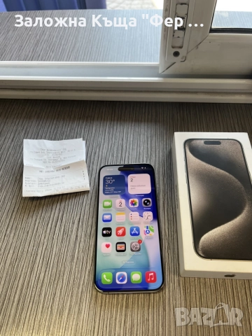Iphone 15 Pro 89% battery 