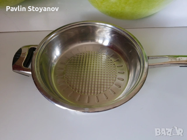 Качествен тиган от неръждаема стомана Solingen, снимка 3 - Съдове за готвене - 54078940