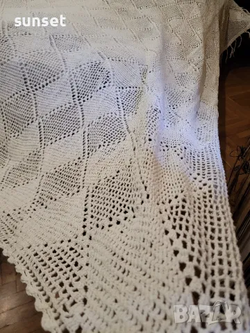 ръчно плетена покривка за голяма спалня , бяла, снимка 6 - Декорация за дома - 50269277