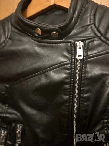 Кожено черно яке, снимка 3 - Якета - 52228479