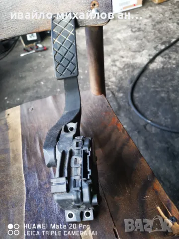 Педал за газ за Ауди А4 2001, снимка 4 - Части - 49224096