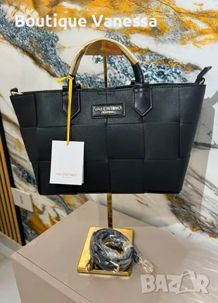 Дамска чанта в черно Valentino creations 