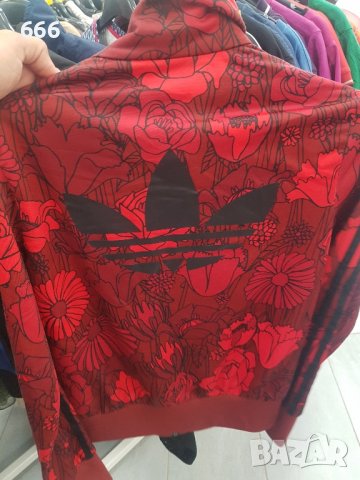 горнище, снимка 2 - Спортни екипи - 42023843