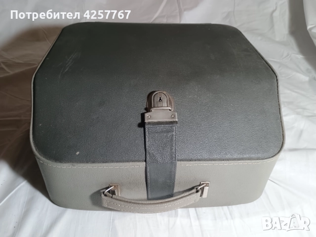 Пишеща машина "Ерика"30, "Erika" 30, снимка 8 - Антикварни и старинни предмети - 52103020