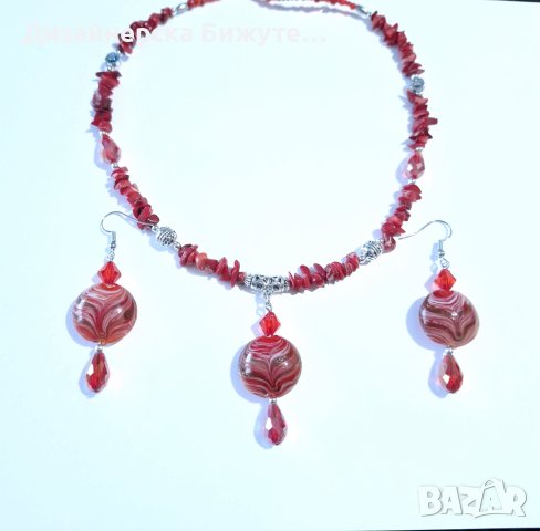 Прекрасен комплект бижута обеци и колие с червени Корали, кристали и ръчно изработени Мурано мъниста, снимка 5 - Бижутерийни комплекти - 42923968
