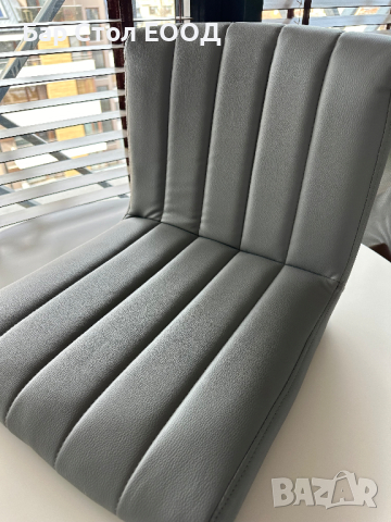 Кожена седалка за бар стол , снимка 2 - Столове - 44575617