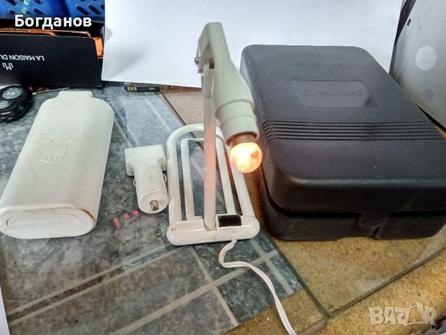 КУТИЯ С МАЛКА НАСТОЛНА РЕГУЛИРАЩА СЕ ЛАМПИЧКА С ТРИ ВИДА ЗАХРАНВАНЕ., снимка 4 - Други - 40504725