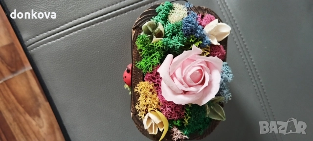 декорации ръчно изработени от жив скандинавски мъх и сапунени рози., снимка 8 - Декорация за дома - 52206005