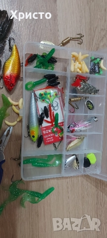 Комплект 110 части за спинингов риболов воблери блесни клатушки силикони , снимка 6 - Въдици - 52329417