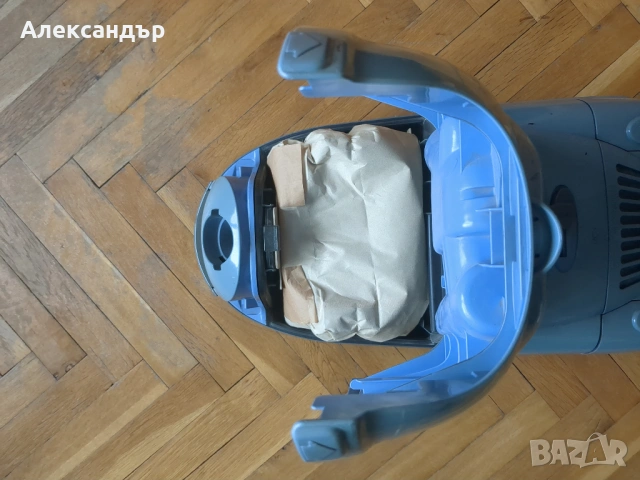 Прахосмукачка Panasonic MC-E775, снимка 5 - Прахосмукачки - 53042399