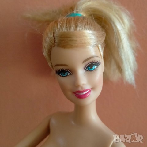 Колекционерска кукла Barbie Барби Mattel 308 3HF2, снимка 13 - Колекции - 44465135
