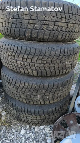зимни гуми с джанти 235/65/17 дот 2821г. от Киа Соренто 2010, снимка 3 - Гуми и джанти - 47889239