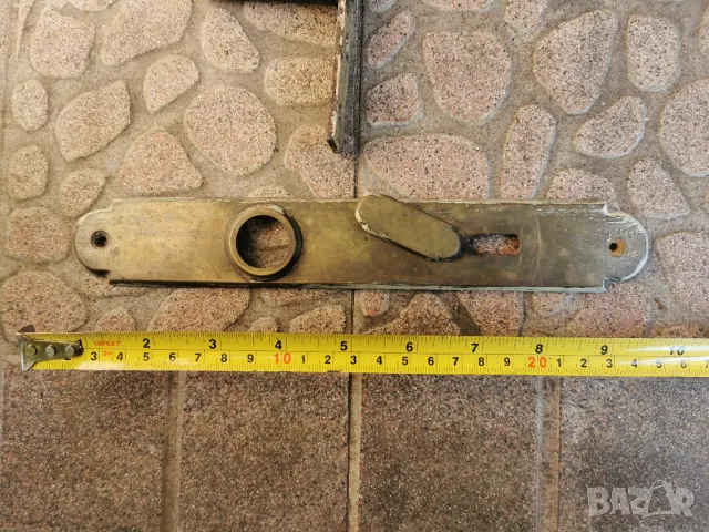 стара бронзова брава, снимка 3 - Антикварни и старинни предмети - 47777787