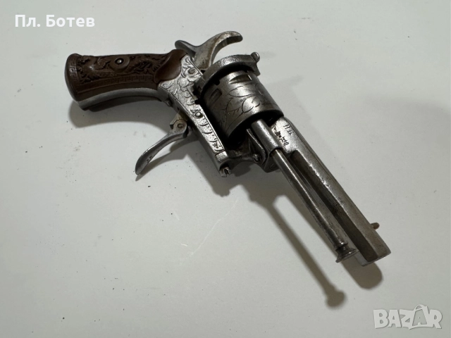 Стар револвер, пистолет, снимка 8 - Антикварни и старинни предмети - 52816884