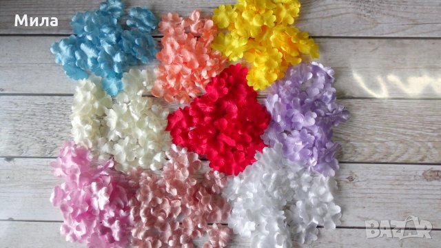 Сатенирани цветчета 50 бр