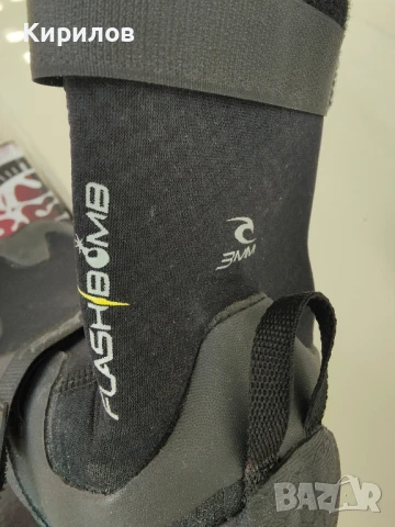 Обувки за кайт сърф, неопрен, уиндсърф RIP CURL, 3mm, 45.5 Чисто НОВИ!, снимка 4 - Водни спортове - 50517031