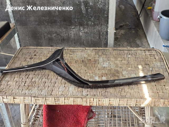 Лайстна на решетката дясна страна Mazda CX30 Carbon Turbo 2025 DFR5507J1
