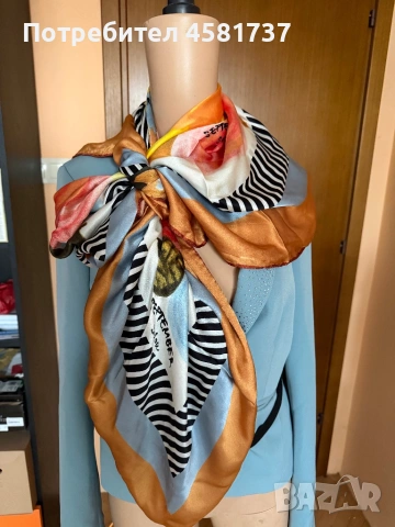 Голям копринен шал с флорални мотиви, снимка 5 - Шалове - 51717765