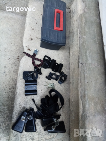 Комплект ключалки за багажник thule, снимка 4 - Други спортове - 36451536