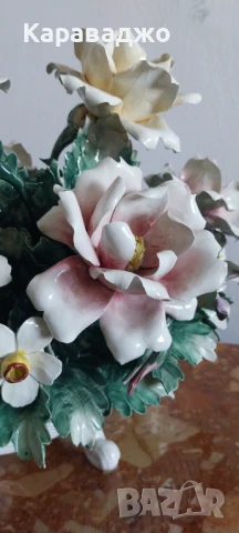 Голям Порцеланов Букет Capodimonte, снимка 5 - Декорация за дома - 51033461