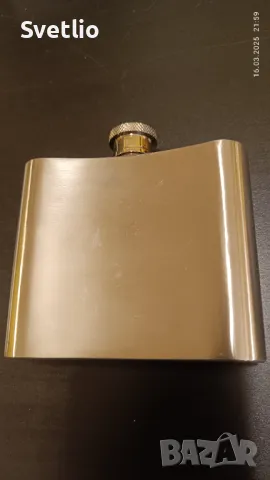 Намалена! Продавам нова джобна бутилка (манерка) за алкохол LUCKY STRIKE., снимка 2 - Колекции - 50281500