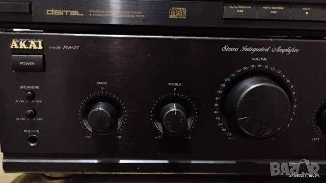 Транзисторен стерео усилвател Akai AM-27., снимка 2 - Ресийвъри, усилватели, смесителни пултове - 52353897