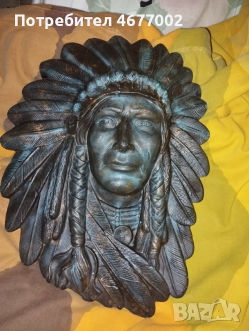 Красива статуетка на индианец