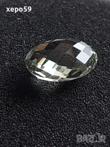 Прекрасен натурален 16 каратов двустранно фасетиран аквамарин с морско зелен оттенък/диамант,рубин/