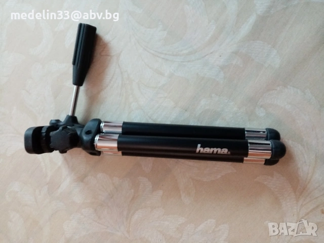 Статив, тринога Hama, нов, 55 см. , снимка 3 - Чанти, стативи, аксесоари - 54012534