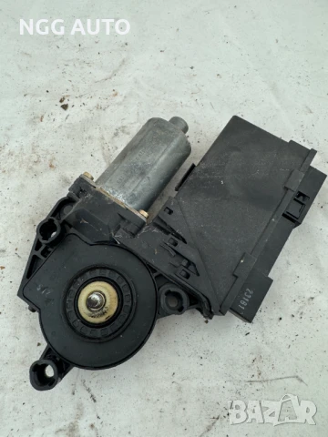 Машинка Предно Ляво Стъкло Ауди А4 B6 - B7 - 8E1959801 - 9700105994 N, снимка 4 - Части - 51395969