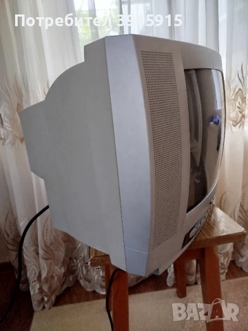 Малак телевизор Crown , снимка 3 - Телевизори - 50493405