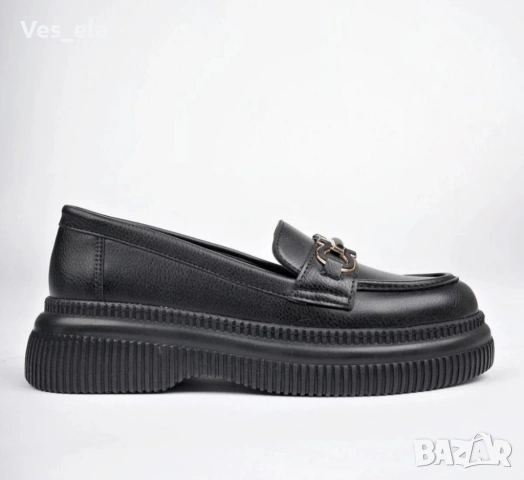 нови лоуфъри в черно с модерен акцент, снимка 4 - Дамски ежедневни обувки - 54014252