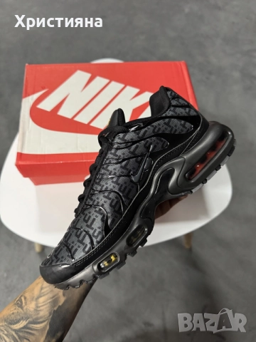 Nike Air Max Plus Black Pattern , снимка 3 - Маратонки - 56441650