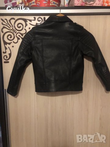Детско кожено яке 7-8 г., снимка 3 - Детски якета и елеци - 42126759