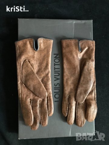 портмонета D&G,Petek,YSL,Guess, и.., снимка 15 - Портфейли, портмонета - 29038164