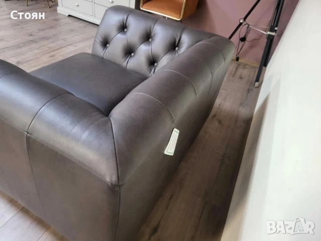 Кафяв кожен фотьойл тип Честърфийлд, снимка 8 - Дивани и мека мебел - 51955791