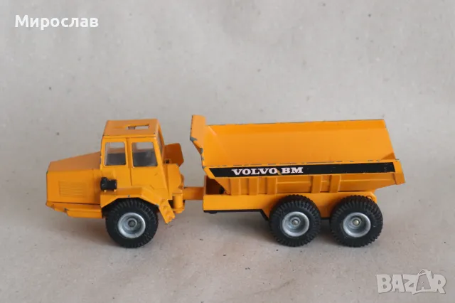 1:55?? SIKU VOLVO САМОСВАЛ КАМИОН КОЛИЧКА МОДЕЛ