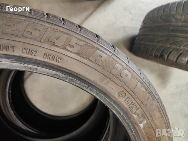 4бр.летни гуми 225/45/19 Semperit, снимка 4 - Гуми и джанти - 53931087