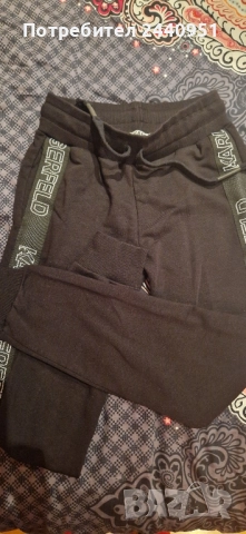 анцуг, снимка 10 - Детски анцузи и суичери - 52955798