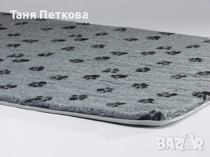 Постелка с лапички 