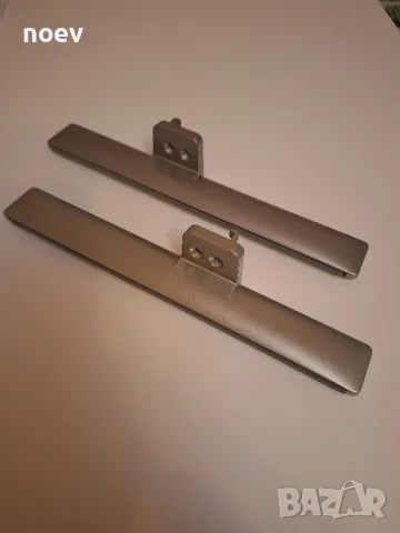 Стойка (крачета) от Philips 43PUS7555/12